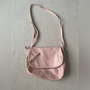 Cross body bag-light pink